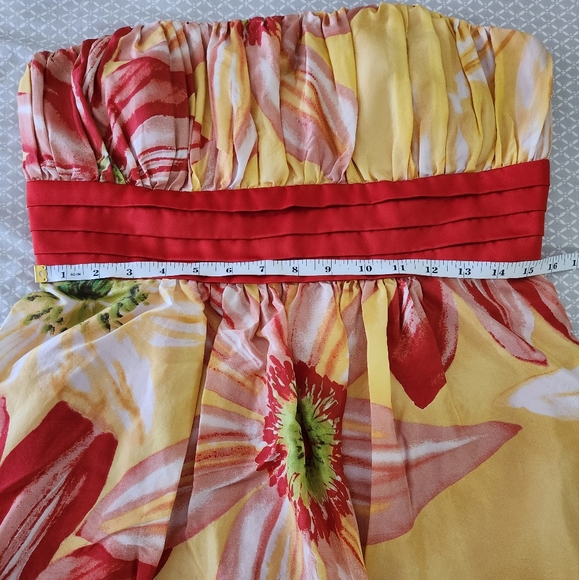 BCBG Silk Yellow Red Floral Strapless Mini Dress Size 12 - Picture 12 of 16